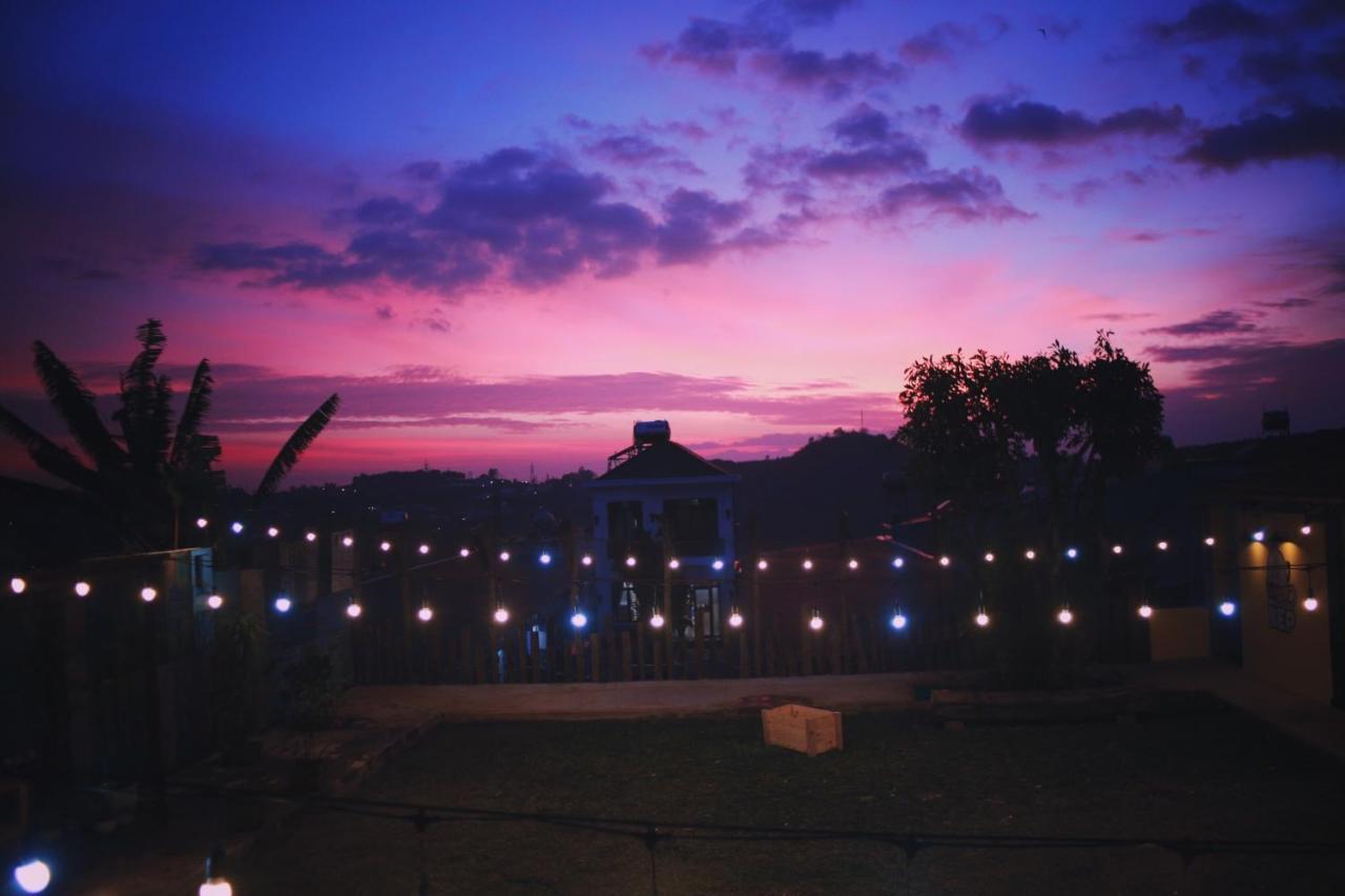 Nha Cua Nep Villa Plei Brel Buitenkant foto