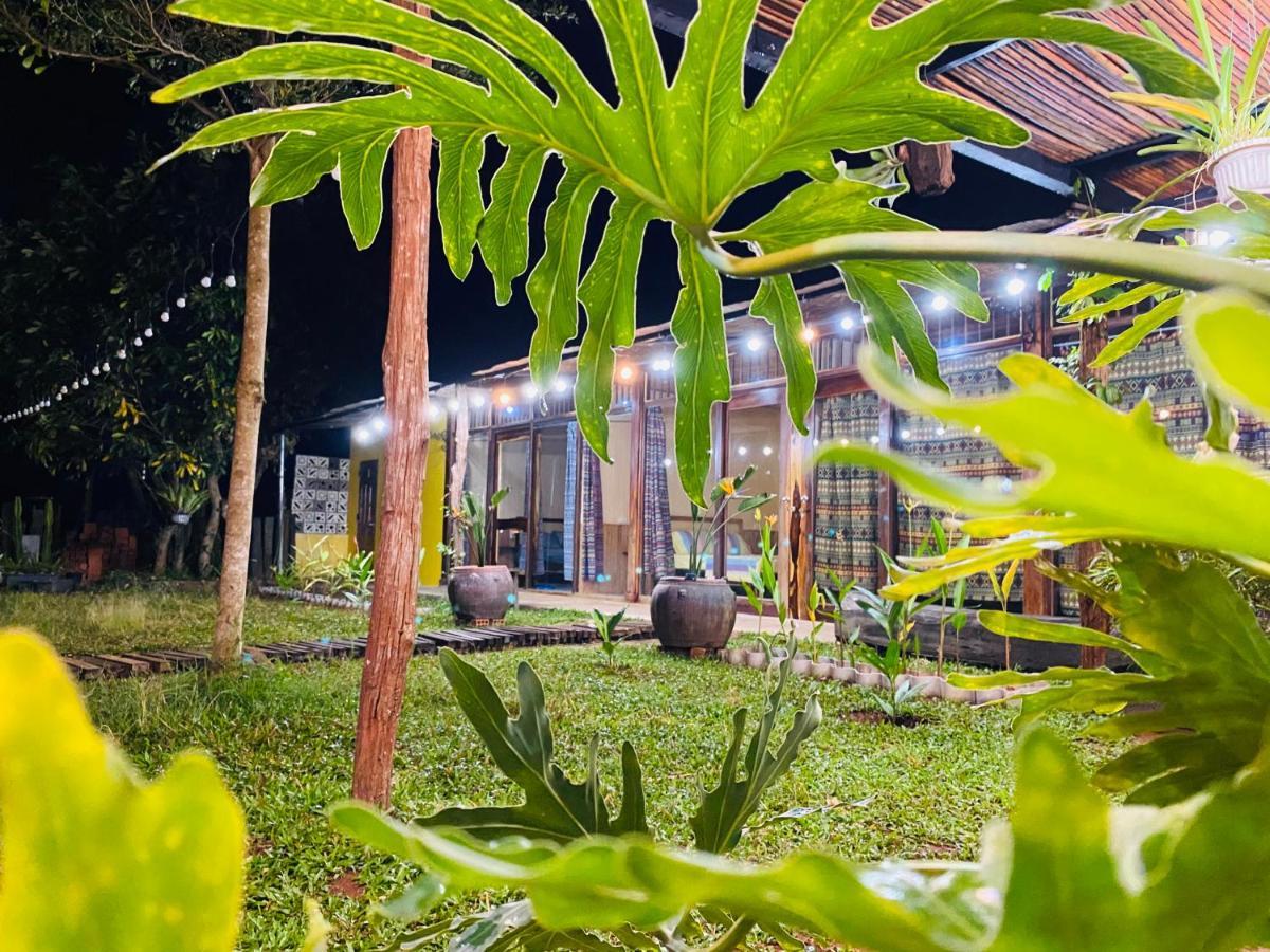 Nha Cua Nep Villa Plei Brel Buitenkant foto