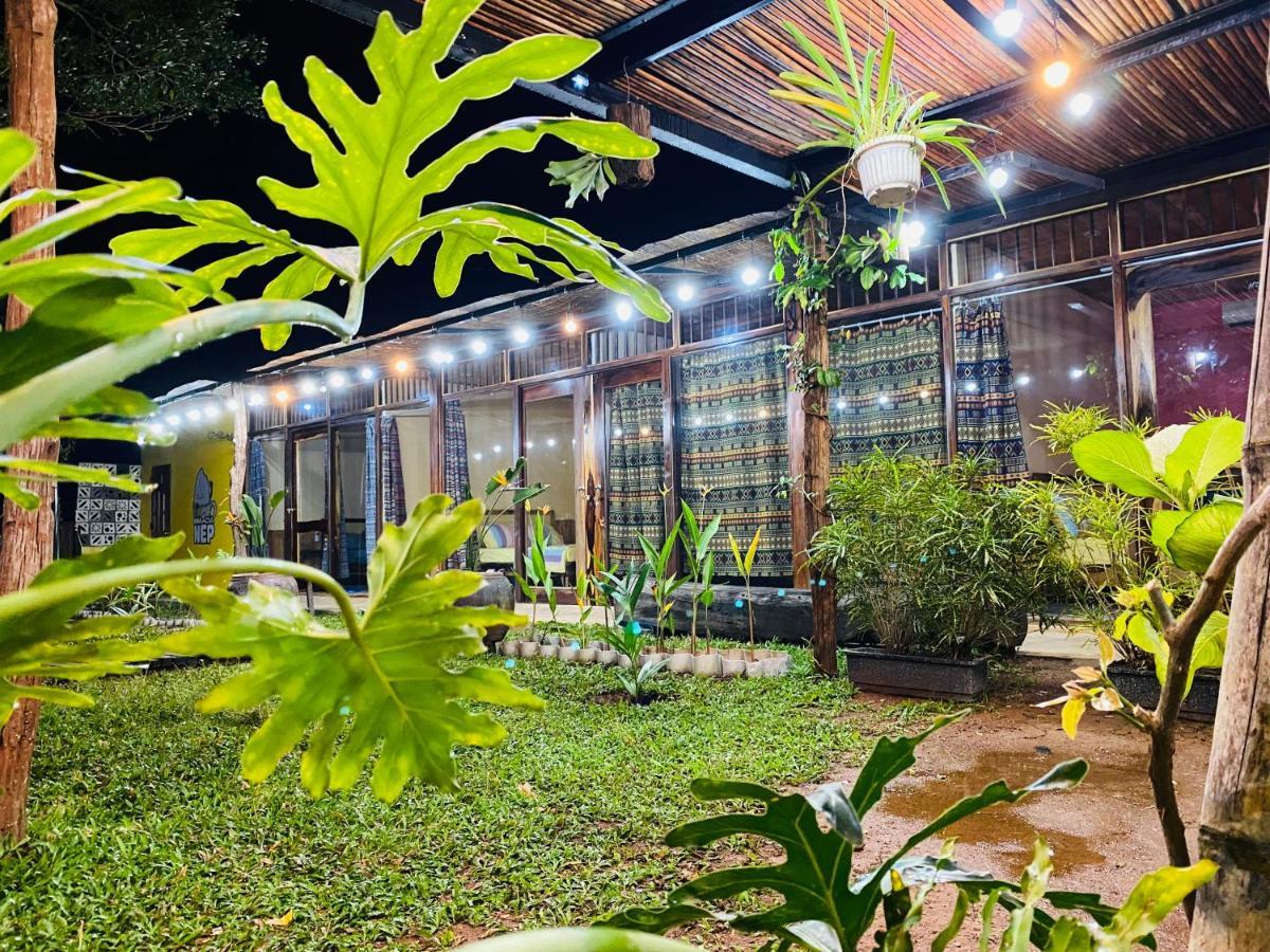 Nha Cua Nep Villa Plei Brel Buitenkant foto
