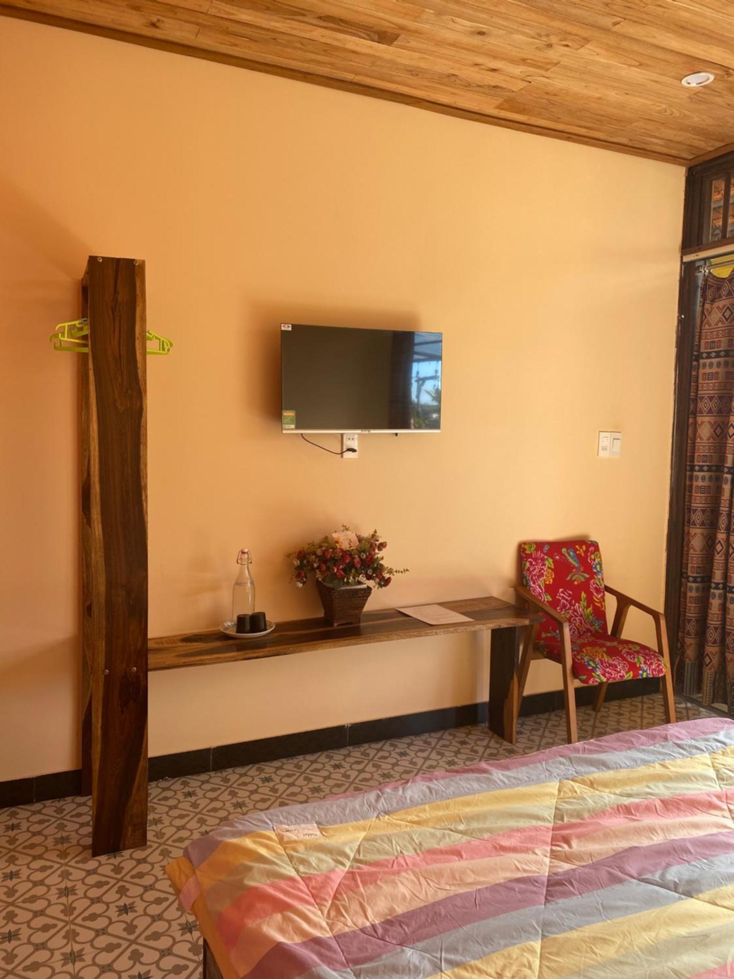 Nha Cua Nep Villa Plei Brel Buitenkant foto